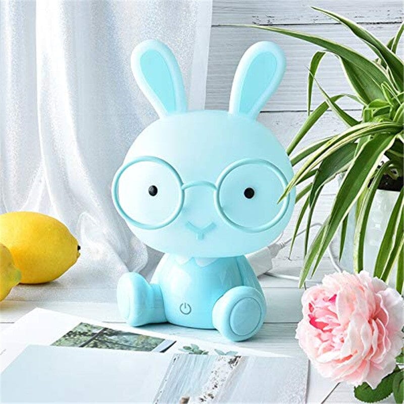 Lampe Veilleuse Lapin – Pierre le Lapin Veilleuses et lampes d'ambiance Entre Bébé et Moi Pierre Le Lapin Bleu