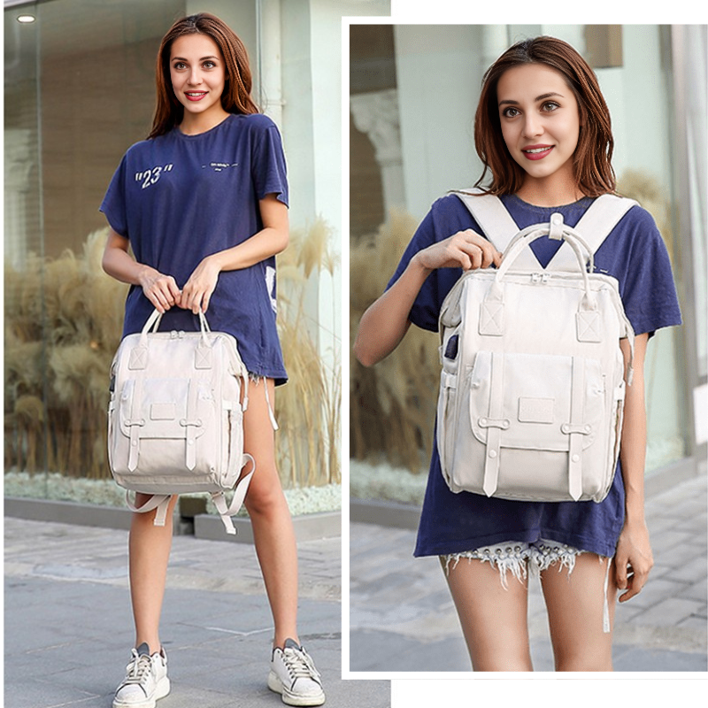 Sac à langer Baby Backpack à la main