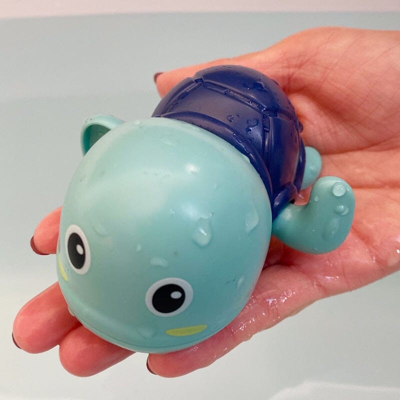 Baby Bath Toys Bathing Cute Swimming Turtle Whale Pool Beach Classic Chain Clockwork Water Toy For Kids Water Playing Toys 0 Entre Bébé et Moi blue tortoise