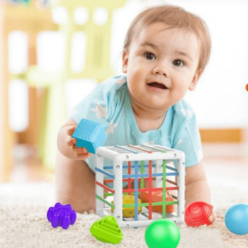 jouet-montessori-coordination-mouvement-bebe