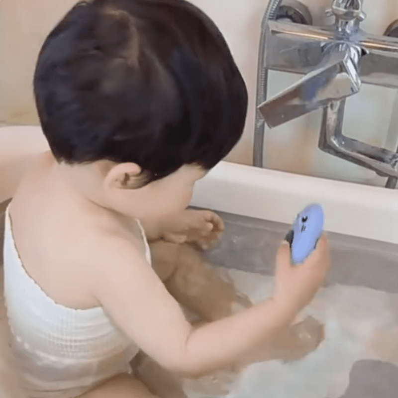Thermomètre bain bébé enfant